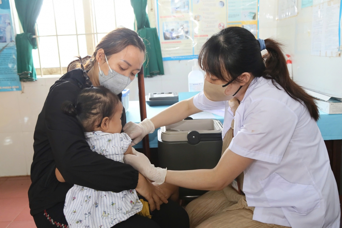 Chủ động tiêm ngừa sởi là phương pháp phòng bệnh hiệu quả nhất.