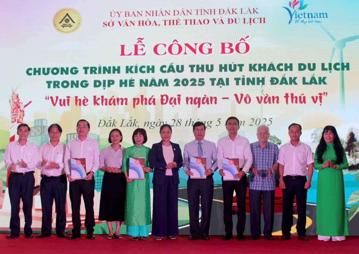 Mâu tíu pêi cheăng tơhrâ luât pơkâ tŏng gum kơdroh liăn Ôm hyô a Dak Lak