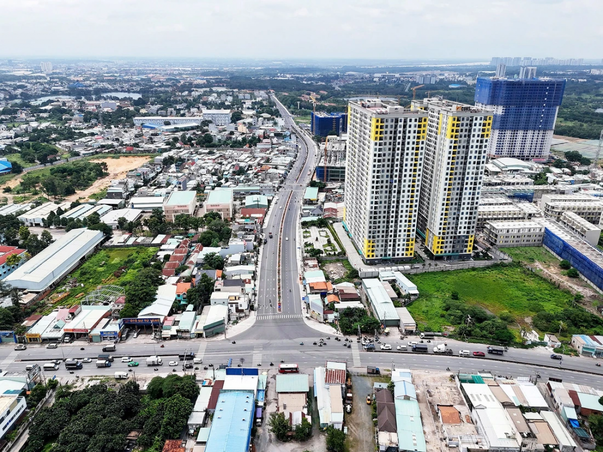 Jalan Thống Nhất bahrau hu peih praong.