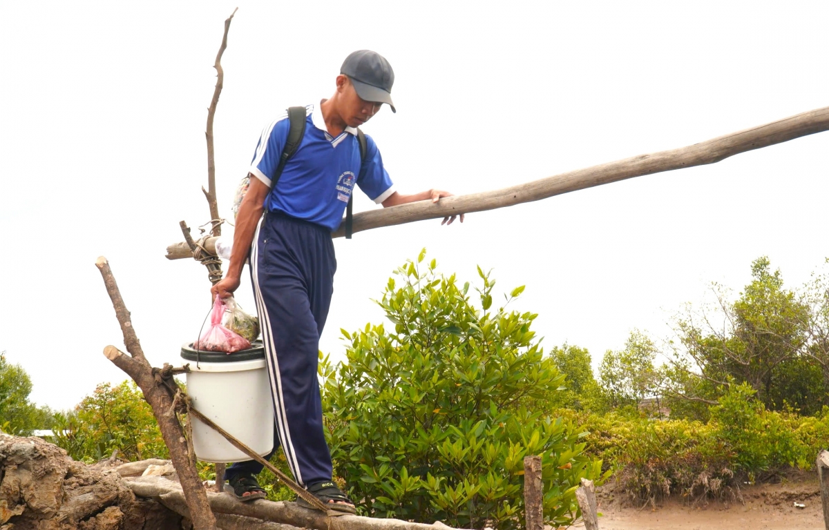 ường học, đường đời ngập nghềnh nhưng do vẫn đang nỗ lực