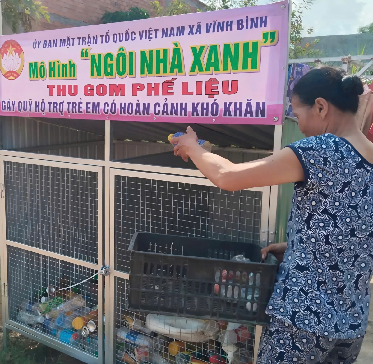 Bruk padang Baoh sang Hijao di UB Mat tran Negar Viet Nam xa Vĩnh Bình, huyen Vĩnh Hưng.