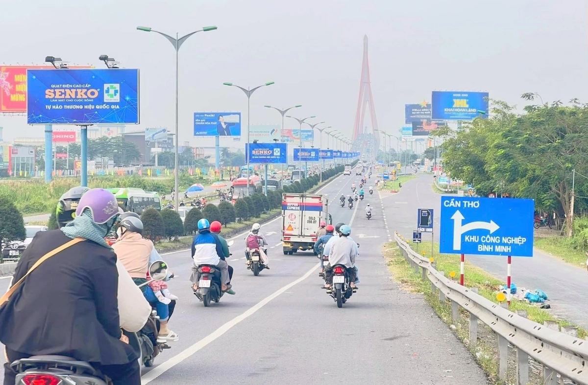 Buh jien tame, patagok jalan peih samar pambuak meng Ban raya Ho Chi Minh tal Can Tho