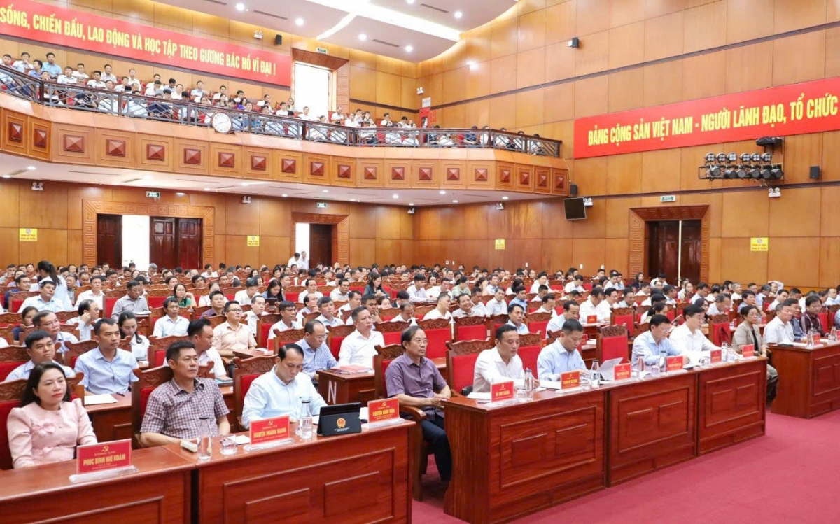 Mâu kăn tơmâng pơkâ mâu tơdroăng ki kal tơdjâk troh tơdroăng cheăng dêi râ Đảng, kăn pơkuâ ƀă khu cheăng kal kí rêh ối râ cheăm