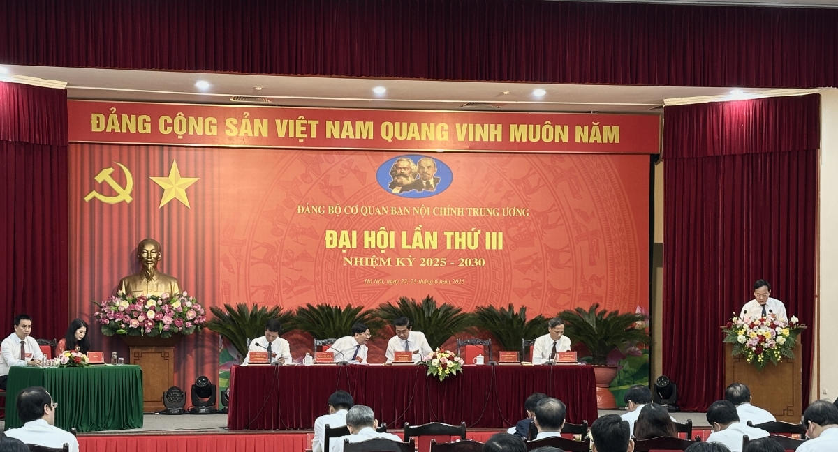 Hneăng hôp Đảng ƀô̆ kơ koan Khu cheăng Tơnêi têa pơla hơnăm 2025-2030