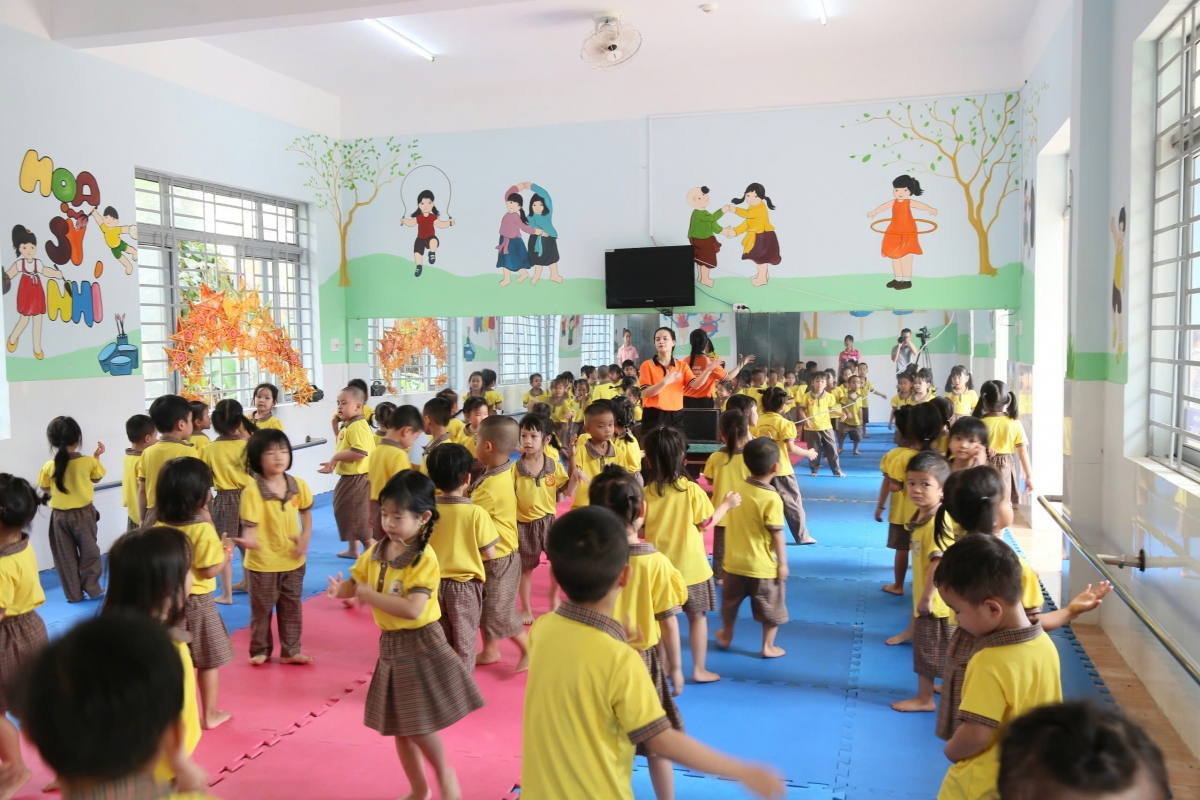 Hơdai hăm tơmam sŏng xa lăp ‘lơ̆ng, tơdrong tơmât hơdai hăm pơtâp pơhrăm hơkâu jăn ăn hơioh kŭm đei hnam trưng tôch tơrĕk
