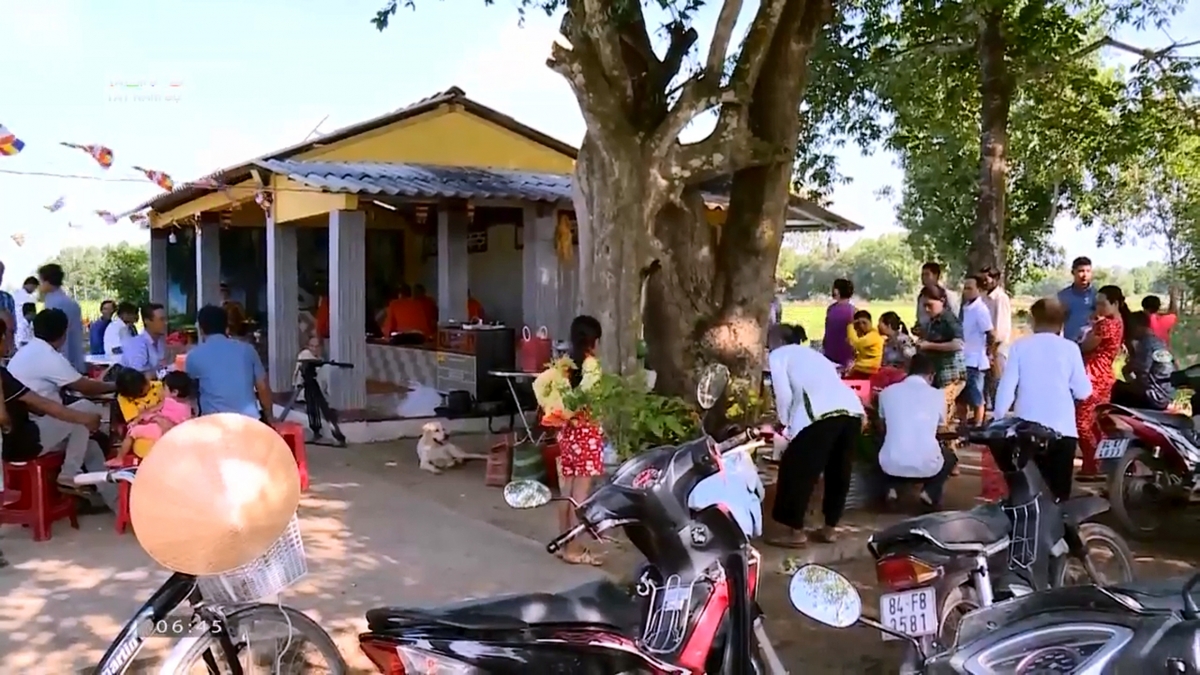 Lễ Cung Neák Tà của bà con Khmer ở ấp Nô Lựa, xã Nhị Trường, huyện Cầu Ngang (Trà Vinh)