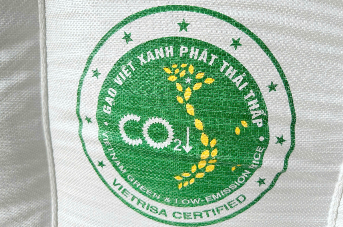 nhãn hiệu “Gạo Việt xanh phát thải thấp”