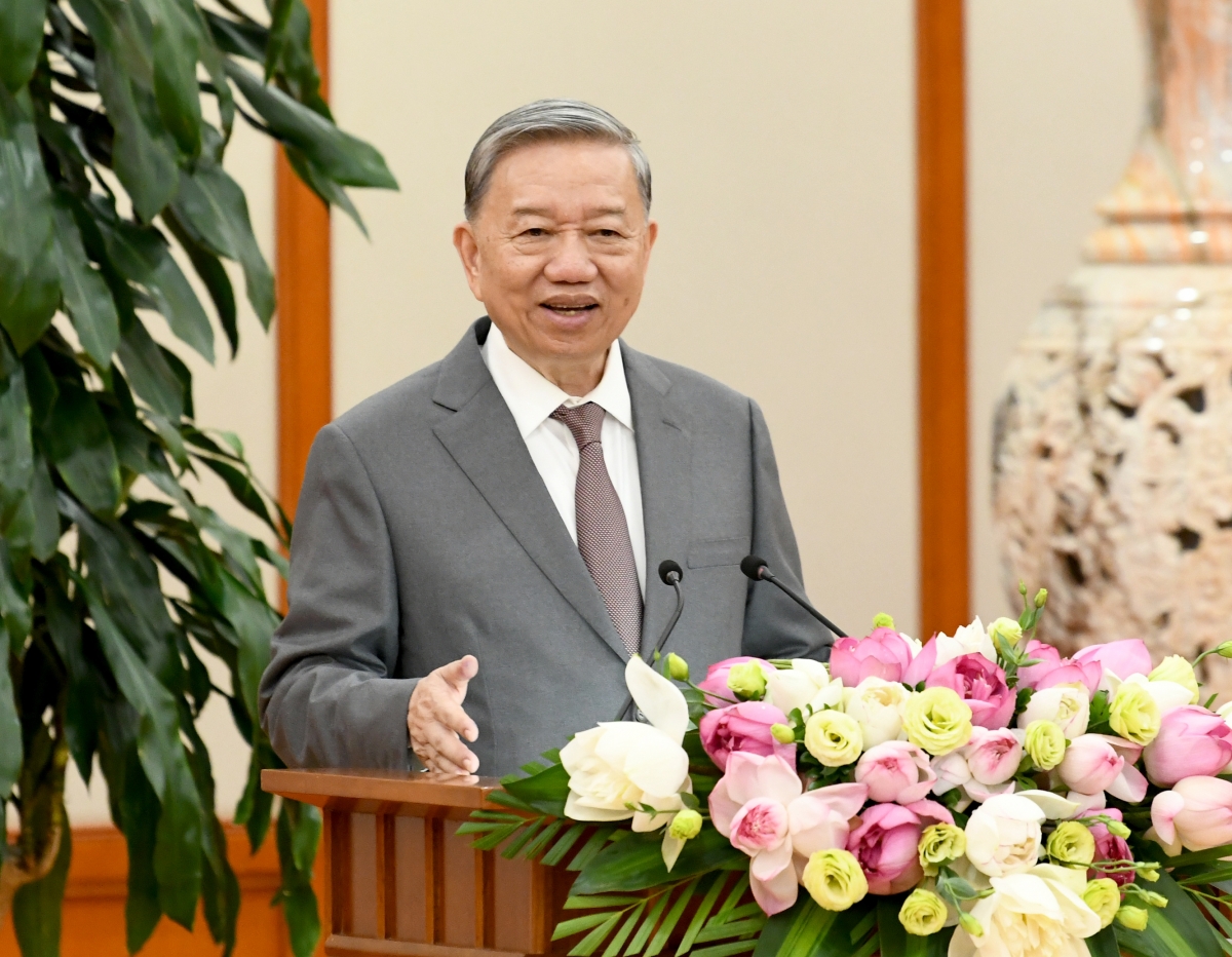Kăn xiâm pơkuâ hnê ngăn Đảng tối tơbleăng a rôh trâm mâ