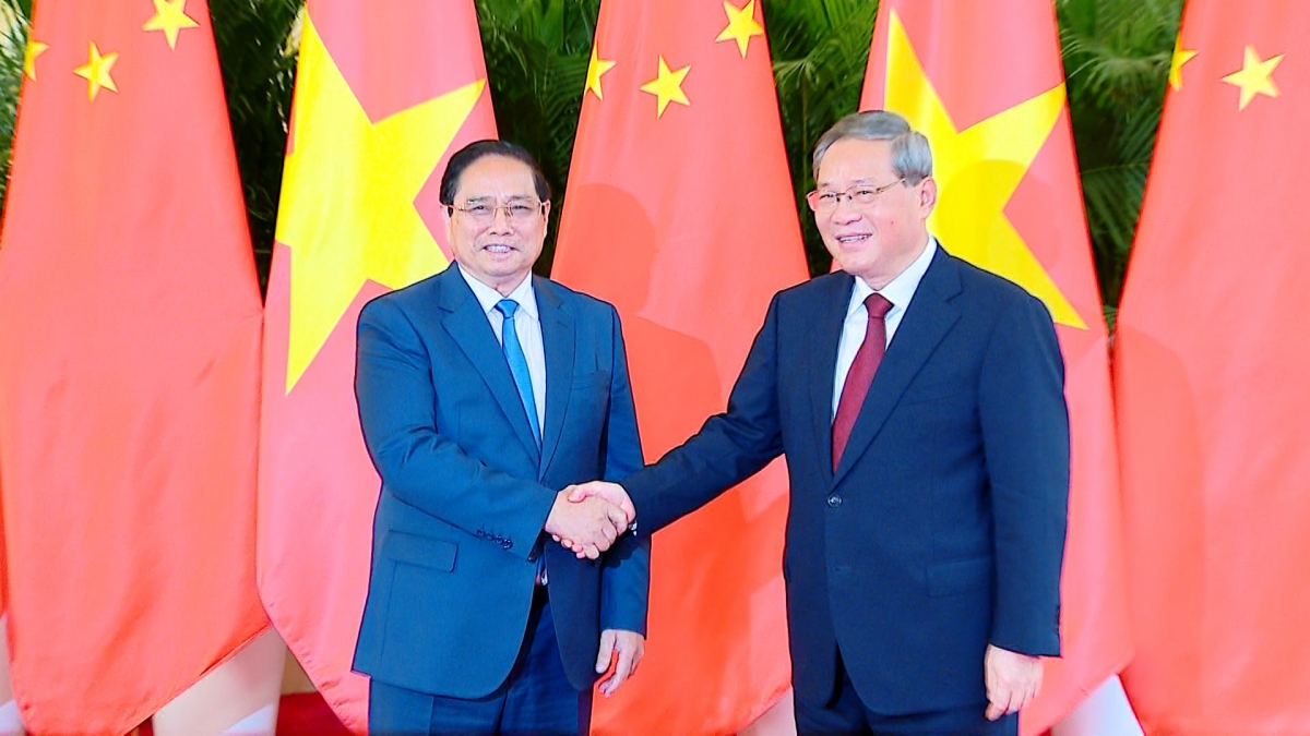 Pôa Phạm Minh Chính, Ngế pro xiâm hnê ngăn tơnêi têa ƀă pôa Lý Cường, Ngế pro xiâm hnê ngăn kong têa Sinuâ