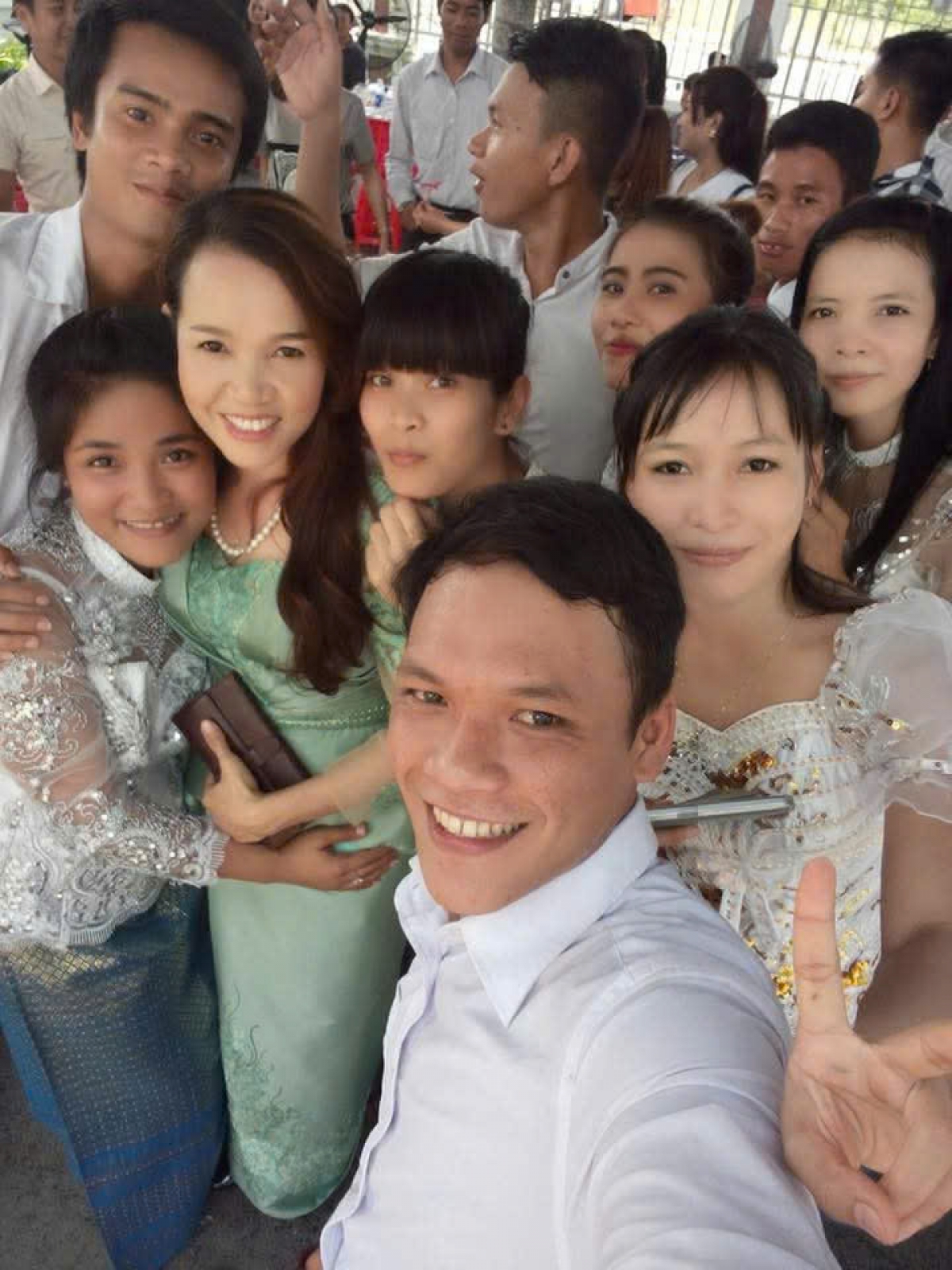 Không chỉ là giọng nói quen thuộc trên sóng, BTV Thone Chane Tha còn là người bạn tinh thần của hàng ngàn thính giả Khmer ở Nam Bộ và cả nước bạn CamPuChia