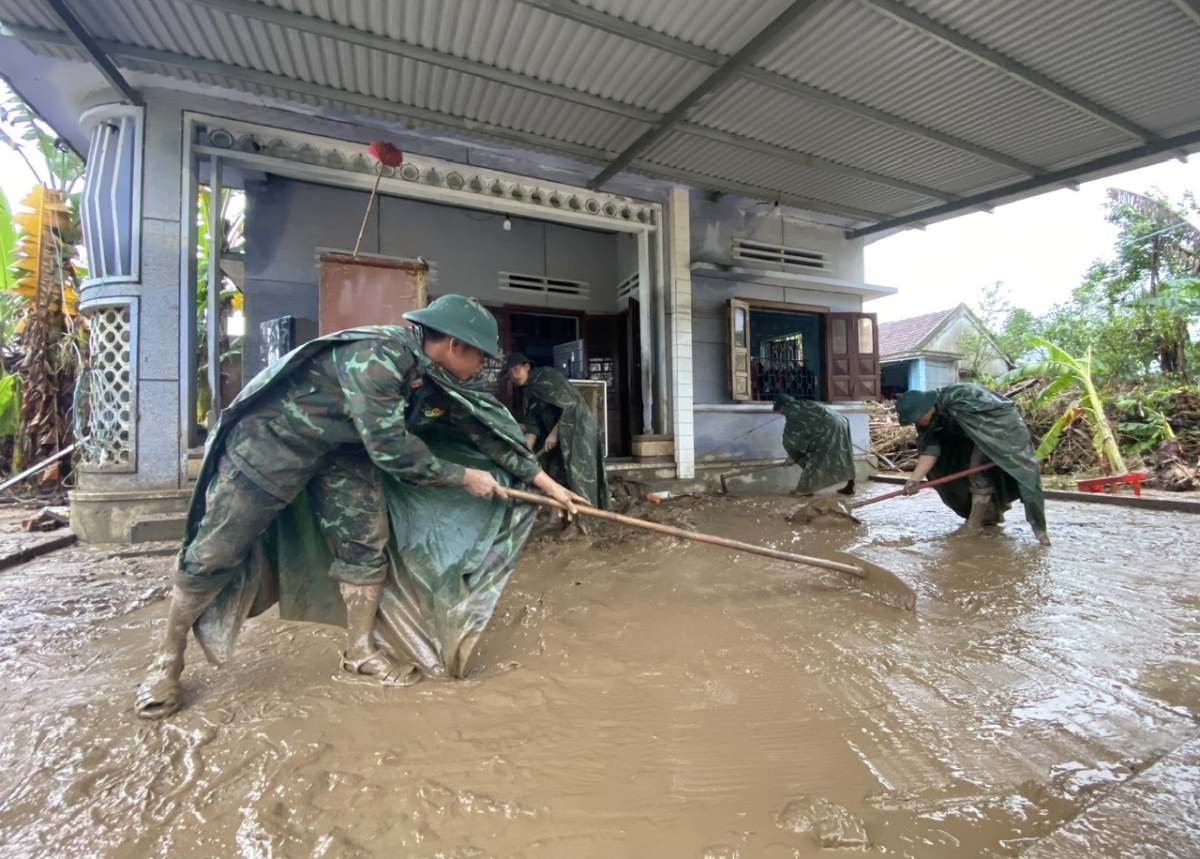 Mpồl lơh broă geh gơnoar tàm ală tiah dong kờl làng bol bơsong hoàc huơr tơnơ̆ mìu dà tih dà lìu