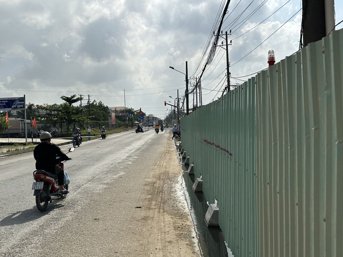 Người dân trong khu vực sẵn sàng bàn giao mặt bằng để công trình được triển khai nhanh nhất.