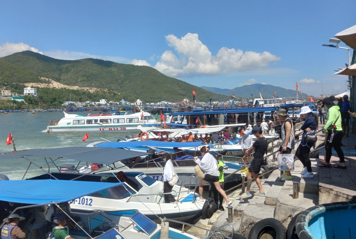 Pâl nđaih nsong uănh dak lêng, gôl dak n’gor Khánh Hòa
 