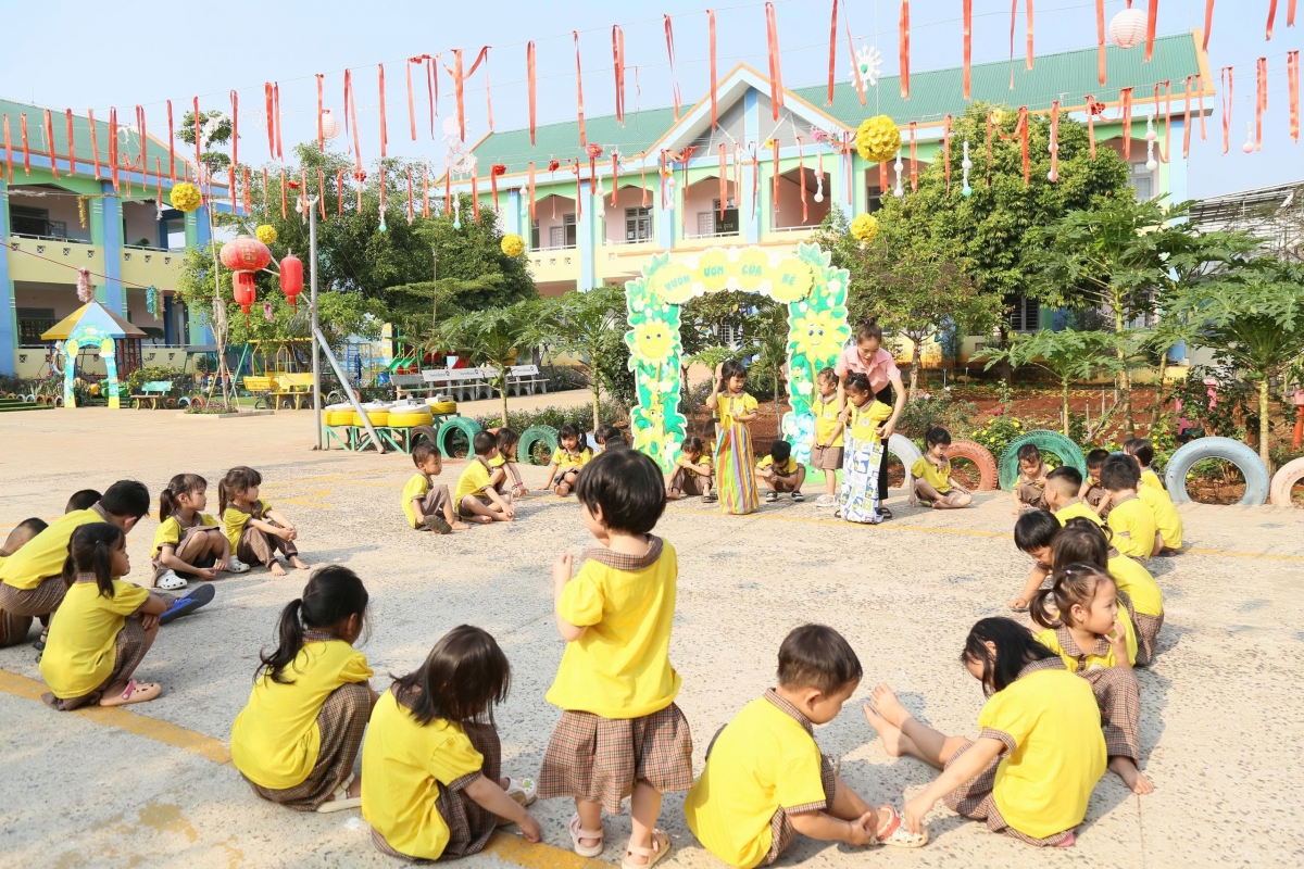 Phung hđeh điêt ênưih djŏ klei ruă anei, kyua anăn brei mâo hdră gang mkhư̆