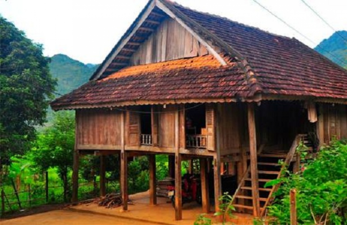 Nhà sàn truyền thống của đồng bào Thái Tây Bắc
