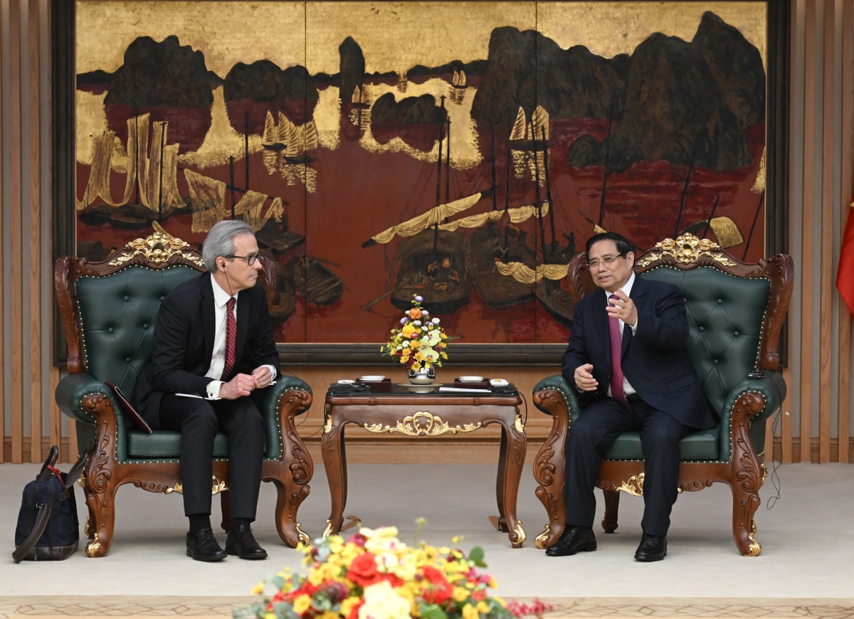 
Thủ tướng ồng Phạm Minh Chính wă ồng Fernando Andresen Guimaraes