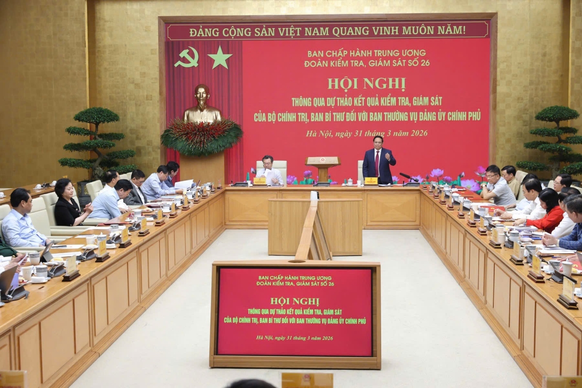 Thủ tướng ồng Phạm Minh Chính đơs tàm pơrjum
