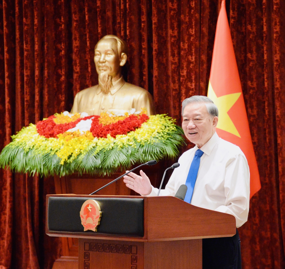 -Khua gĭt gai Đảng, Khua Lăn čar Tô Lâm blŭ hrăm hlăm mmông bi tuôm.