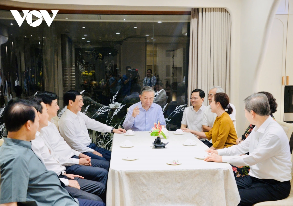 Tổng Bí thư, Kruanh dak Tô Lâm mâp rnăk Thủ tướng Võ Văn Kiệt