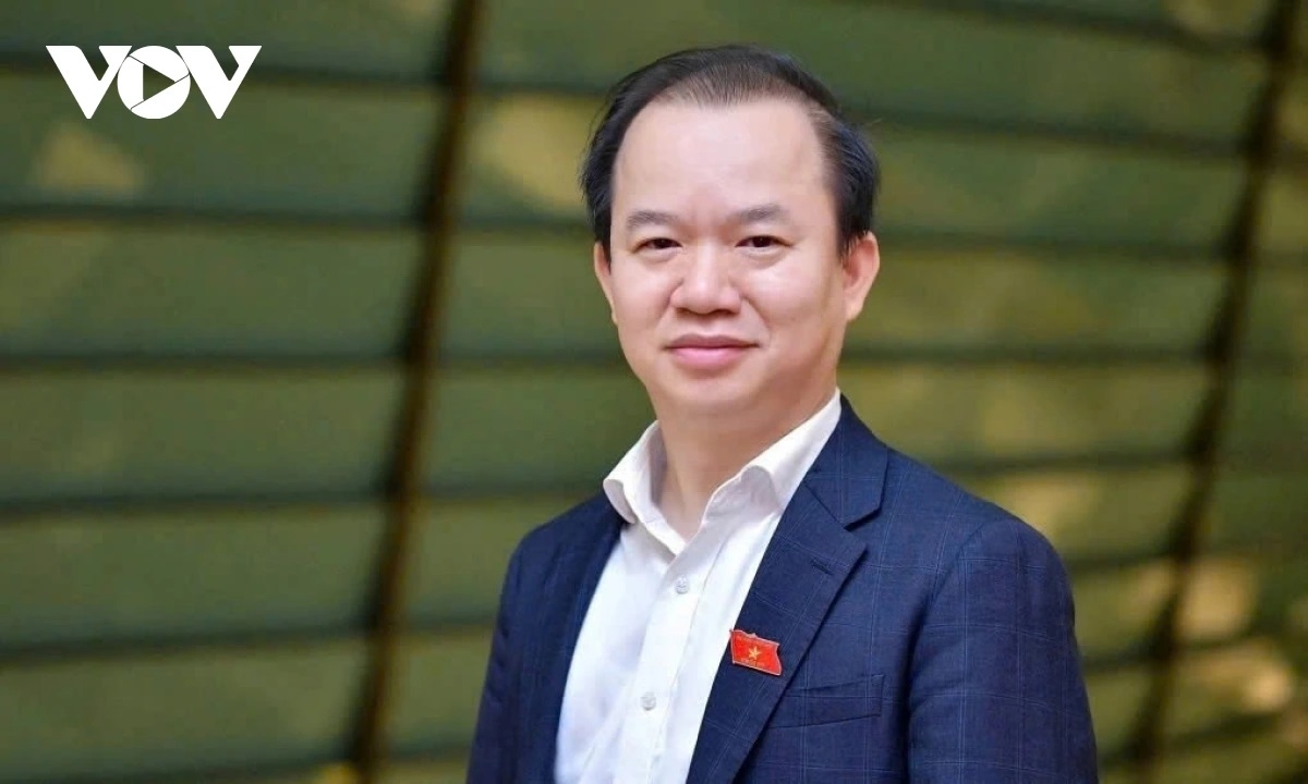 Đại biểu Bùi Hoài Sơn