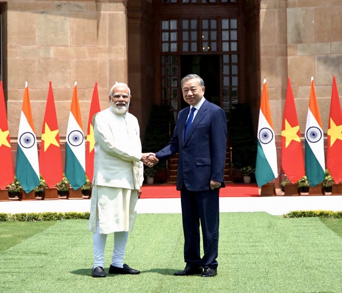 Khua gĭt gai Đảng, Khua lăn čar Tô Lâm bi trông hŏng Khua knŭk kna India