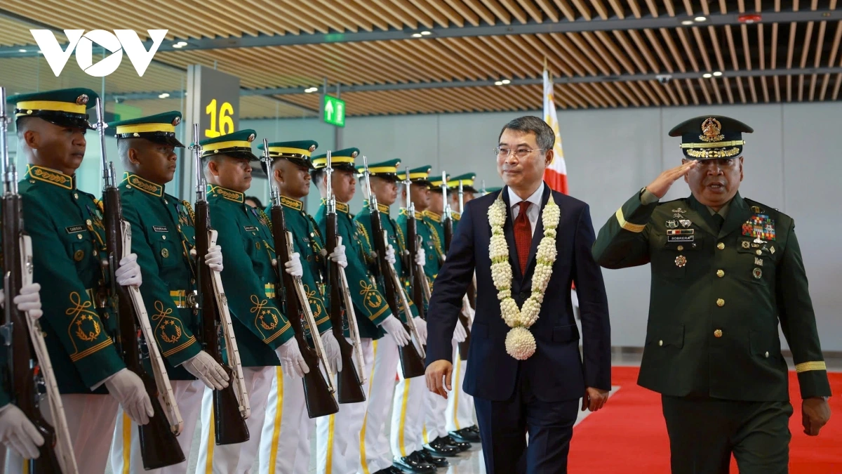 Thủ tướng Lê Minh Hưng tât ta Philipines râng rơh rƀŭn nchră gâl têh ASEAN tal 48.